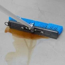 Carlisle 3621961814 Sweep Complete 18" Push Broom With Blue Unflagged Bristles And 60" Handle With Squeegee -Unger Sales 1122683