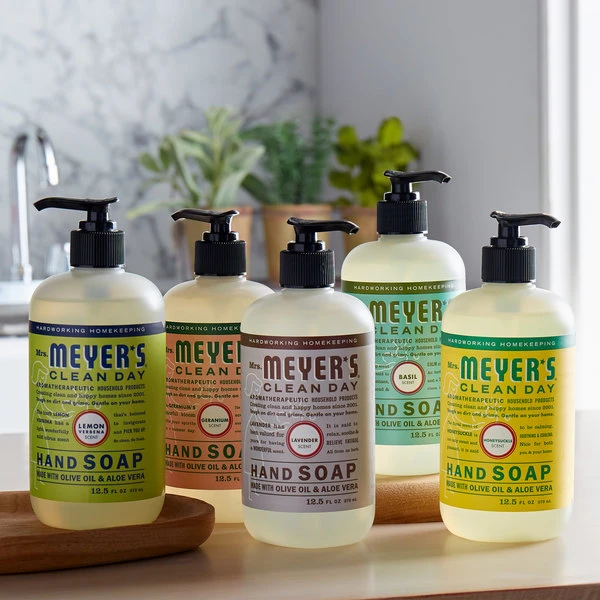 Mrs. Meyer's® Mrs. Meyer's Clean Day 651344 12.5 Oz. Basil Scented Hand Soap With Pump - 6/Case 7 Mrs. Meyer's® Mrs. Meyer's Clean Day 651344 12.5 Oz. Basil Scented Hand Soap With Pump - 6/Case - Image 5